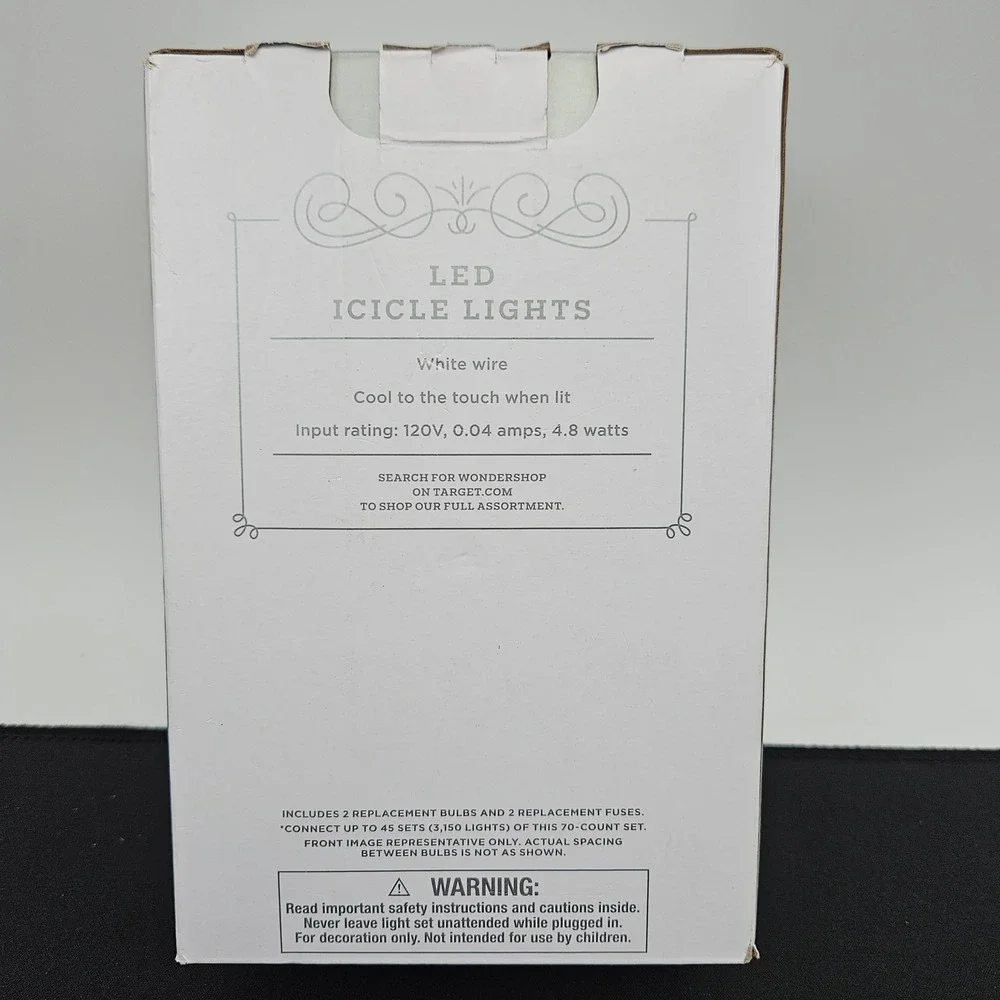 Wondershop Target 70 LED Icicle Lights Cool White White Wire 9.5ft IndoorOutdoor